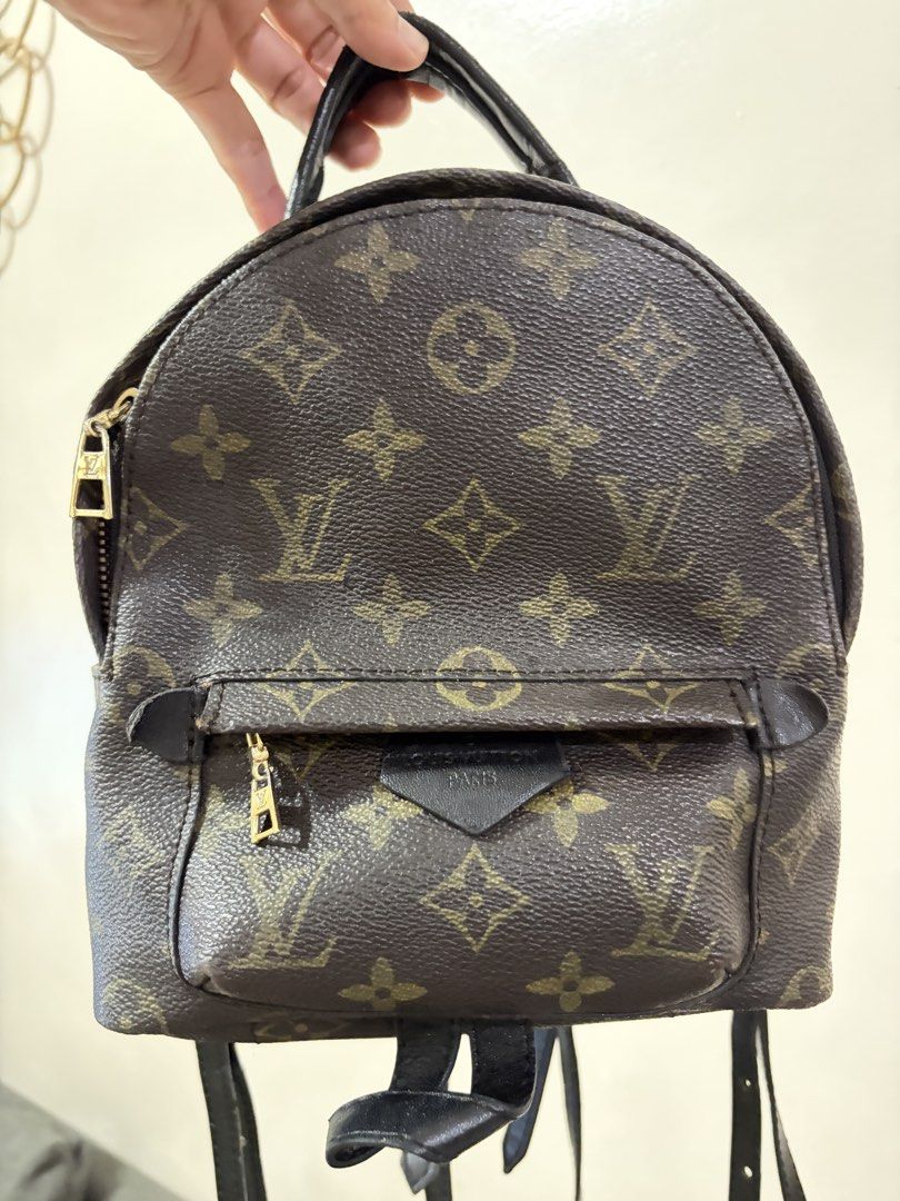 Mini Backpack (Category: Backpacks) located in Balanga. Submitted by neri_declutters (Listing ID 1452947237, Image 1). Description: L/V Round HandBag Very Good Condition 680 📍Location: Balanga Bataan 🏍️Delivery Options: J&T, and LBC 💵Mode of Payment: Gcash, Bank Transfer (Payment First Basis) ❌No cancellation of order/s #PrelovedBags #PrelovedBag #PrelovedPH #PrelovedBagsPH #BrandedPreloved ThriftFinds UkayFinds UkayPH SecondHandStyle Sustaina