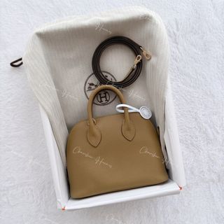 （分類：）位於 。 由 chanshin_hermes 提交（商品編號 1452952462，圖片 1）。簡介： 。