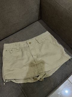 (Kategori: ) berada di . Dikirim oleh lovedbynutt (ID iklan 1452950755, Gambar 1). Deskripsi: .