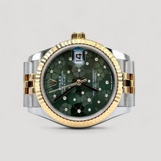 (Category: ) located in . Submitted by pengkweewatches (Listing ID 1452939956, Image 1). Description: .