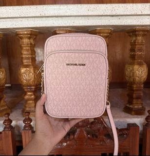 (Category: ) located in . Submitted by lei_sheena (Listing ID 1452993295, Image 1). Description: .