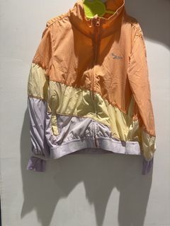 （分類：）位於 。 由 theoutfitodyssey.cloud 提交（商品編號 1452940063，圖片 1）。簡介： 。