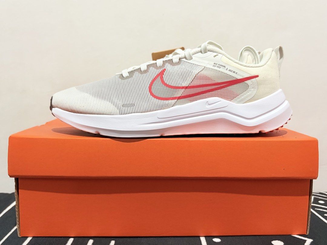 NIKE DOWNSHIFTER 12 (Category: Sneakers) located in Dagupan City. Submitted by azeskicks (Listing ID 1453029826, Image 1). Description: 👟DOWNSHIFTER 12 ‘Silver’ Size 9 ₱1395 (SRP 2995) Dagupan City.