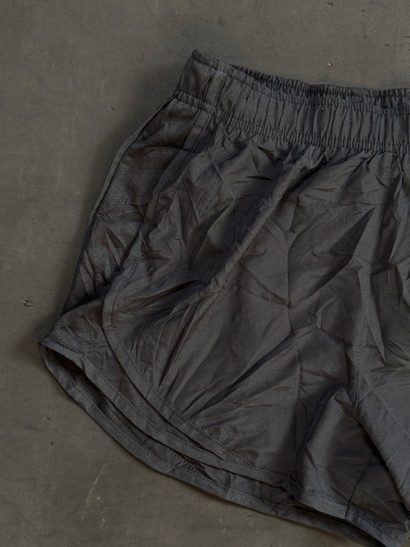 Nike Dri-FIT Running Shorts Black (Category: Activewear) located in Caloocan City. Submitted by ashur-22 (Listing ID 1452922188, Image 3). Description: Waistline 25-34 Length 12.