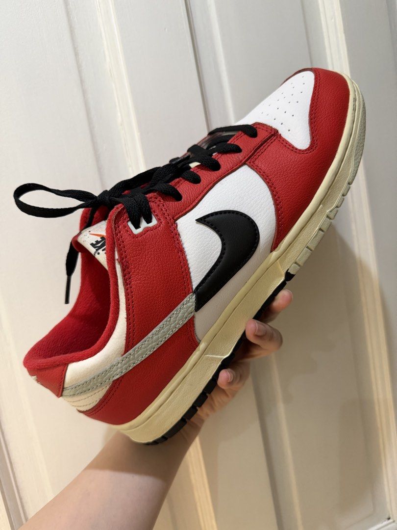 💯OG Nike Dunk Low "Chicago Split" (Category: Sneakers) located in Pasig City. Submitted by roxannecawaling (Listing ID 1453010104, Image 2). Description: 📍Pasig -💯 OG -no box anymore -decluttering.