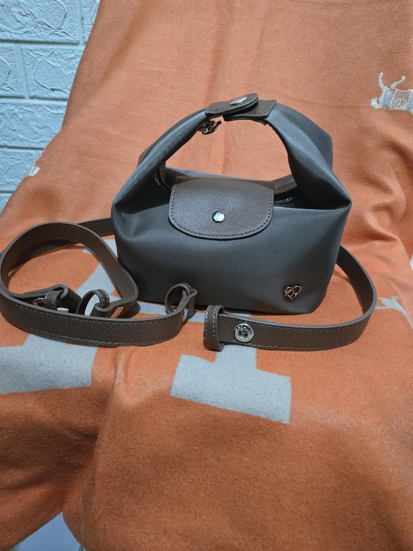 OG Brown Soya PONY Small 3way Bag (Category: Luxury Bags & Wallets) located in Manila. Submitted by bagelyaniellen (Listing ID 1452905808, Image 2). Description: - Cute brown soya PONY bag - Small size, ideal for everyday essentials - Versatile: can be worn as top handle, shoulder bag or crossbody - Features elegant leather trim details - No major flaws.