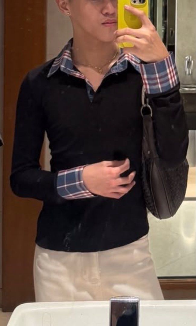 Plaid Collar Black Ribbed Cotton Long Sleeves (Category: Coats, Jackets and Outerwear) located in Santa Rosa. Submitted by bgcoded (Listing ID 1452921398, Image 3). Description: love this so much, very trendy recently. love its y2k & college uniform style 🩵 thrifted! this is on a stretchy fabric, can fit up to medium.
