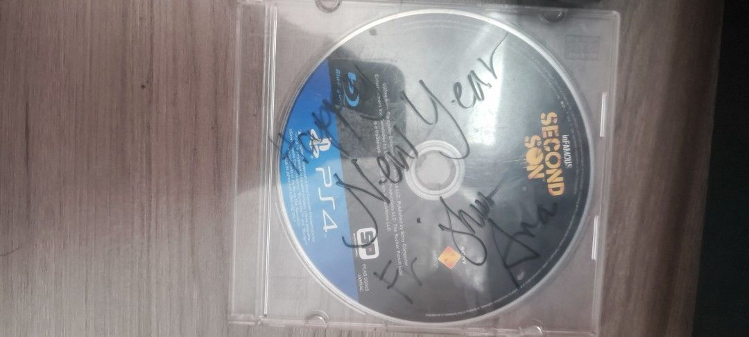 PlayStation 4 Slim 1tb with Controller and Infamous Second Son (Category: PlayStation) located in General Mariano Alvarez. Submitted by raptortalon19 (Listing ID 1452953511, Image 3). Description: - PlayStation 4 Console (Black) - 1x DualShock 4 Controller (Black) - Infamous Second Son Game (Disc in clear case) - All items in good working condition - Ready for its new owner!.