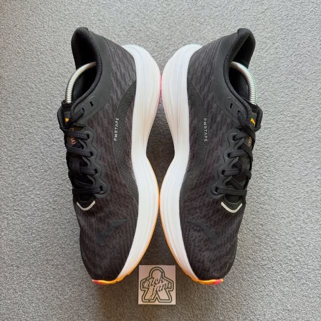PUMA DEVIATE NITRO 2 BLACK SUN STREAM (Category: Sneakers) located in Cagayan de Oro. Submitted by huntbytrickjam.v2 (Listing ID 1452946999, Image 3). Description: P-MA DEVIATE NITRO 2 BLACK SUN STREAM US 10.5 / EURO 44 / CM 28.5 EXCELLENT Pair Only Sign of Usage M - 1999.