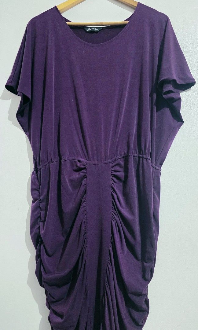 Purple Ruched Jersey Dress (Category: Dresses) located in Malolos. Submitted by candyproj (Listing ID 1453005401, Image 2). Description: Jus Ur Size I Personal Used Clothes Size: XXL on tag Measurement Bust: 44" Length: 46" Buy 3 clothes, SHIPPING FEE IS FREE RFS: Decluterring/Migrating Price is Negotiable Everything must go.