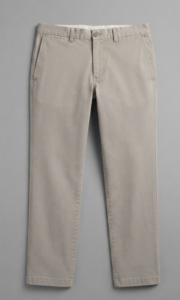 Ralph Lauren Chino pants (Category: Chinos) located in Manila. Submitted by brightcloud_25 (Listing ID 1452921382, Image 1). Description: Ralph Lauren Slimfit Chino pants (stretchable) size 32 fit 31 up to 33 length 37 excellent condition 750 + sf.