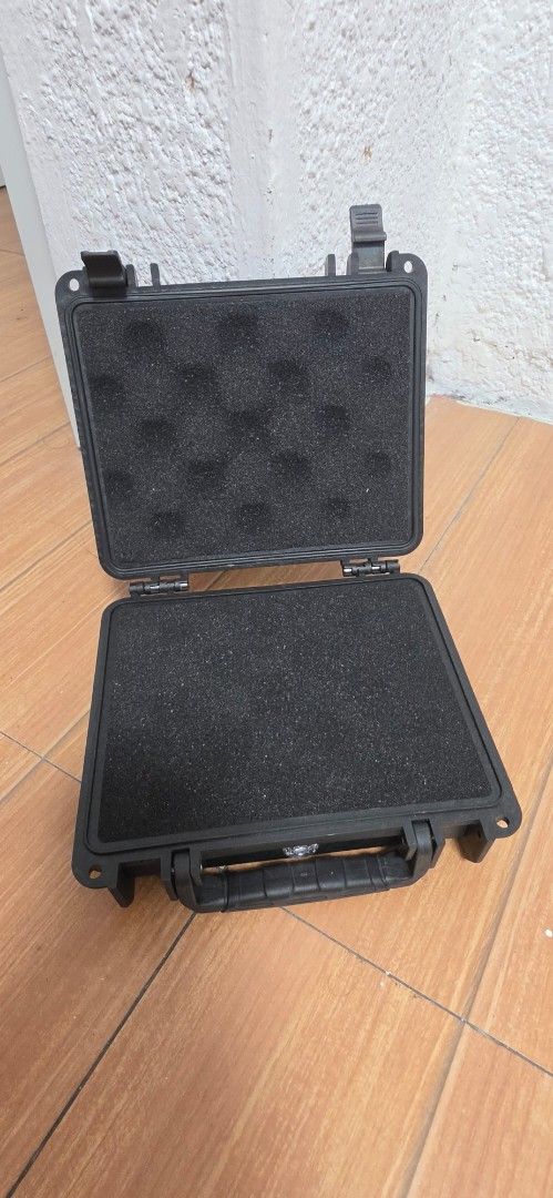 Raptor Extreme Hand Carry 100x Hard Case (Category: Storage Boxes & Baskets) located in Caloocan City. Submitted by blueroses28 (Listing ID 1452970118, Image 2). Description: .
