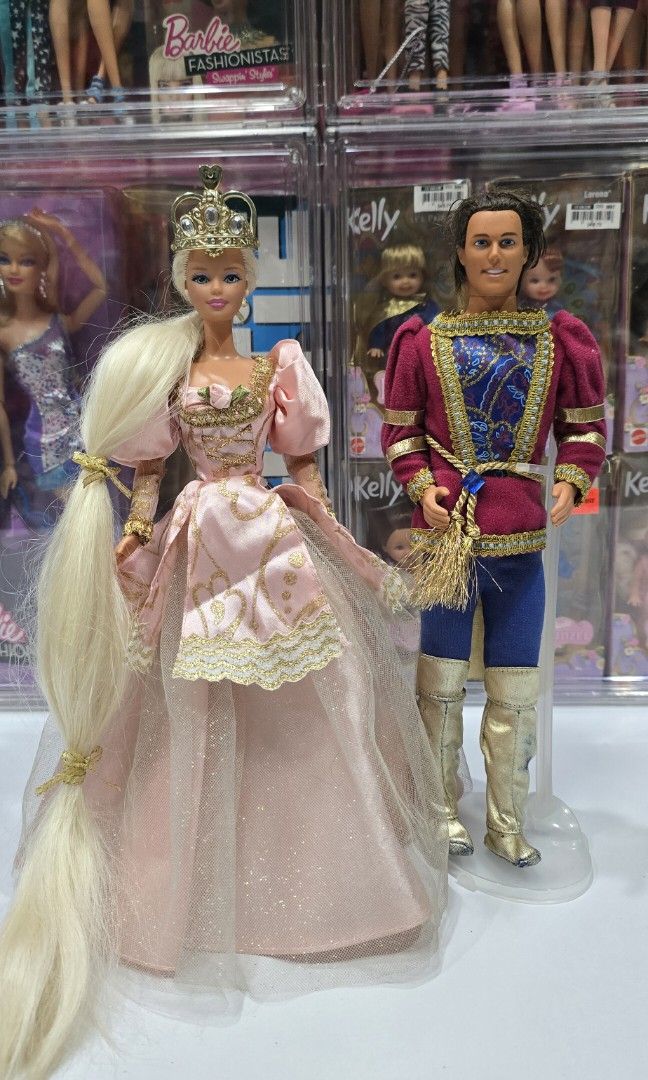 Rapunzel Barbie set 2 (Category: Kids Toys) located in Meycauayan. Submitted by martinezmanika (Listing ID 1452899509, Image 1). Description: .