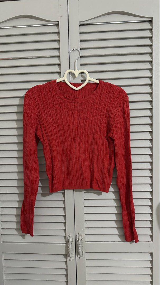 Red top (Category: Longsleeves) located in Balanga. Submitted by ruffa_assorted_item (Listing ID 1452890898, Image 1). Description: .