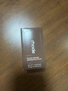 (Category: ) located in . Submitted by closetcleanupsale (Listing ID 1452986327, Image 1). Description: .