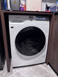 (Category: ) located in . Submitted by yvetteel (Listing ID 1452891099, Image 1). Description: .