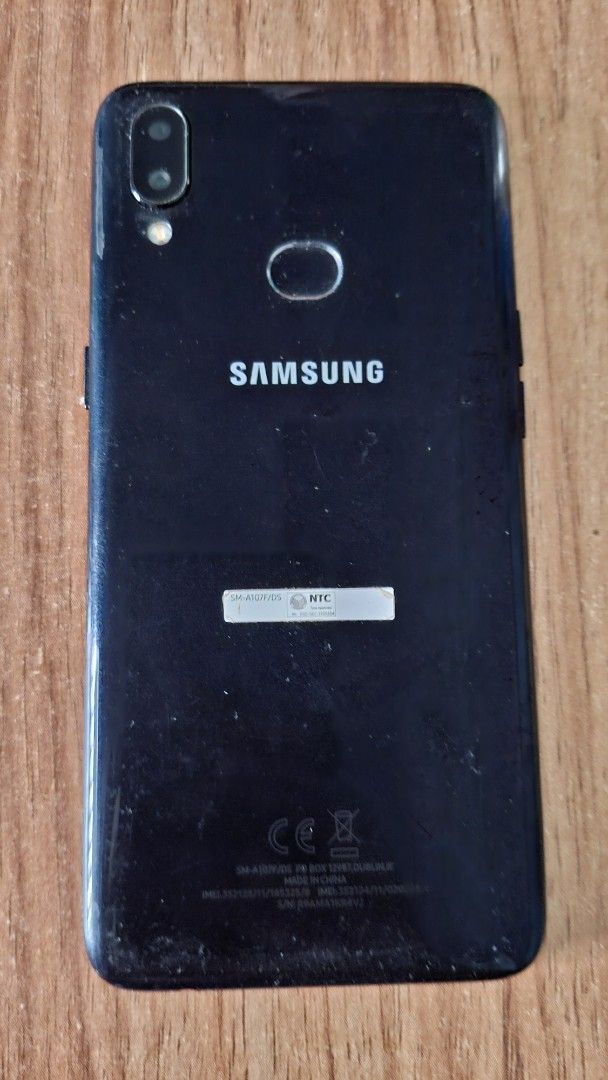 Samsung Galaxy A10s (Category: Samsung) located in Valenzuela. Submitted by techcrazy14 (Listing ID 1452901043, Image 3). Description: - Samsung Galaxy A10s - 2Gb Ram - 32GB storage - No Issue! Working 100% - cosmetics 6/10 ✅️ Wifi & Bluetooth working ✅️ Open Network ✅️ Front & Rear Camera working ✅️ charging port working ♻️ Pang Call & Text ♻️ Pang FB, pang Chat ♻️ Pang Browse ♻️ Pang YouTube ♻️ Games....lite games like candy crush 💲 pwede din 