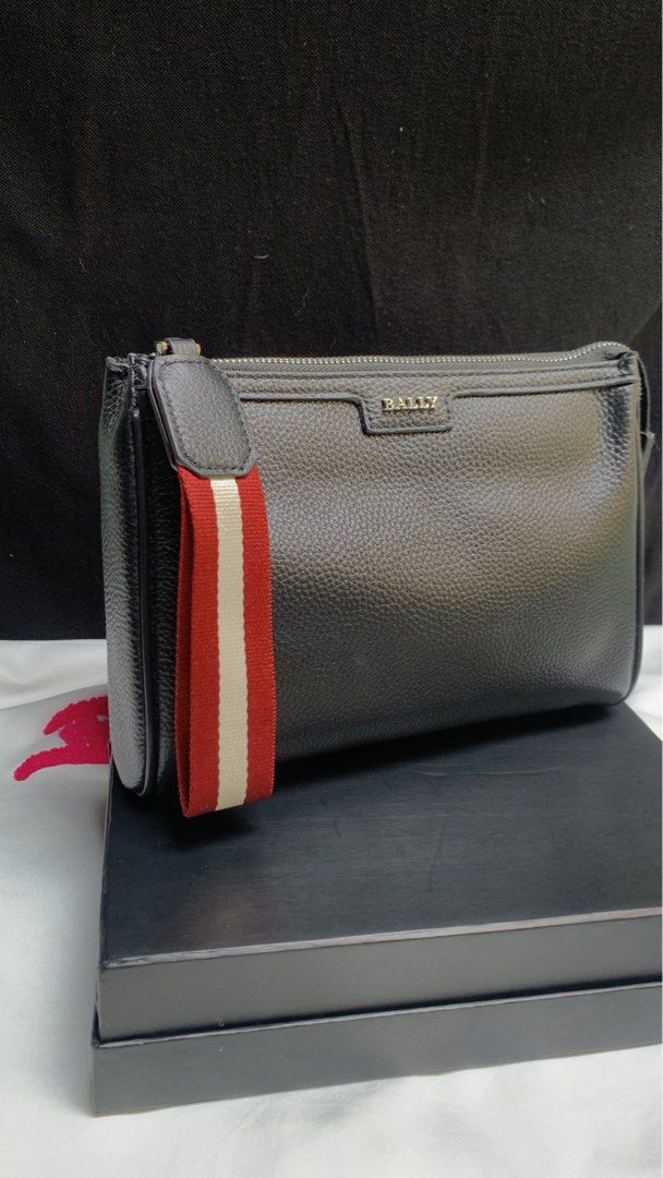 Signature Bally Clutch Bag (Category: Luxury Bags & Wallets) located in Manila. Submitted by lichking416 (Listing ID 1452932299, Image 2). Description: Classic Bally Clutch Bag Brand new With box and paper bag ₱-2499.