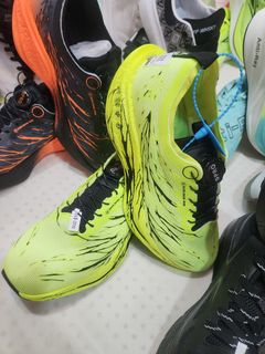 (Category: ) located in . Submitted by sgsportshoes (Listing ID 1453007624, Image 1). Description: .