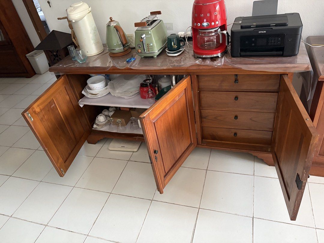 Solid wood (Category: Shelves, Cabinets & Racks) located in Singapore. Submitted by anumol (Listing ID 1452888724, Image 2). Description: .
