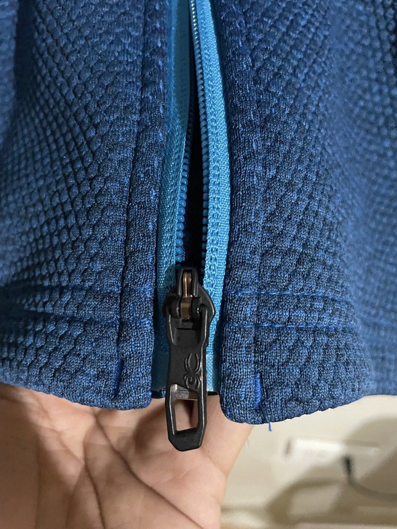Spyder USA Fleece Jacket (Category: Coats, Jackets and Outerwear) located in Tanauan. Submitted by 9ecko (Listing ID 1453038159, Image 3). Description: Brand new Spyder USA Fleece Jacket 20x27 Small on tag Motorcyle jacket Add ship.