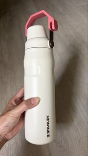 由 qooha (刊登 ID 1452932894，圖片 1) 提交，位於 的 (類別：)，說明：。