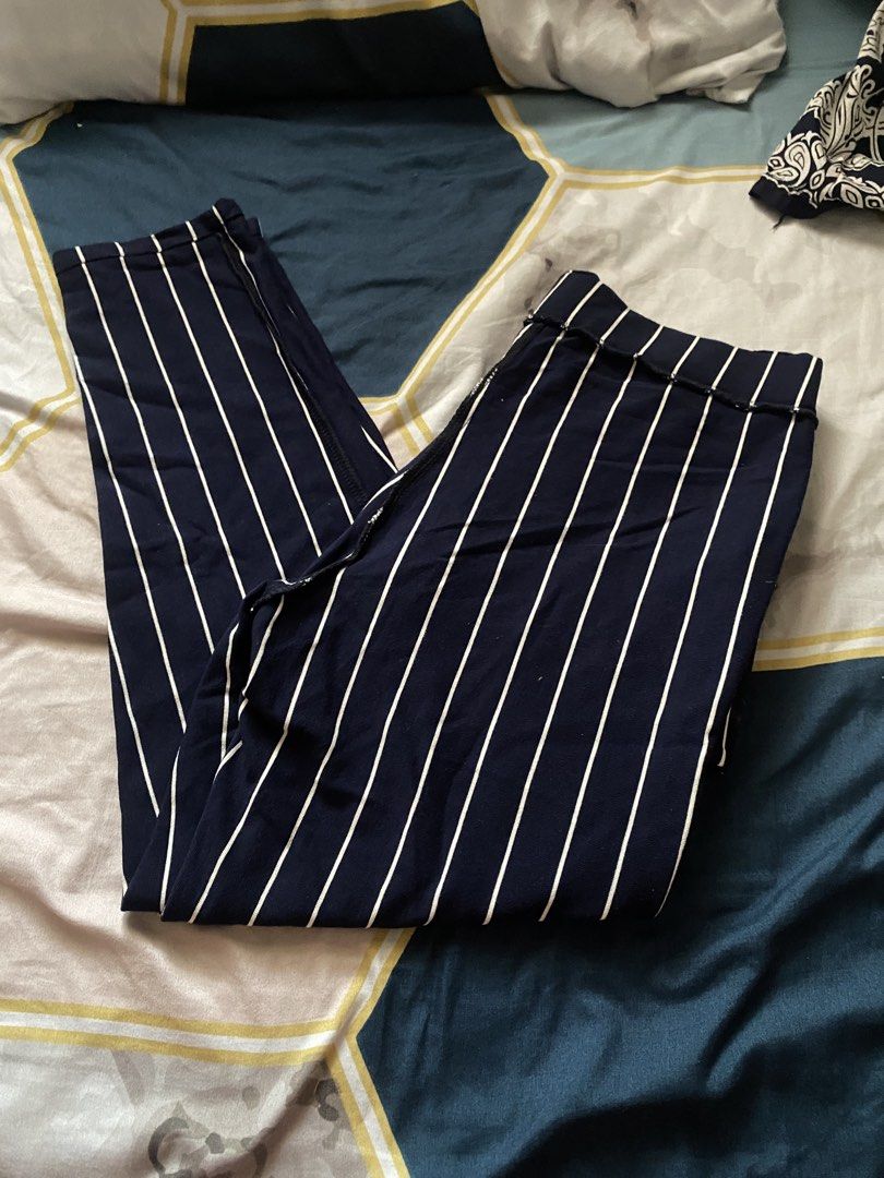 Strechable cotton trouser (Category: Other Bottoms) located in Rizal. Submitted by julsdeclutterss (Listing ID 1452883354, Image 1). Description: .