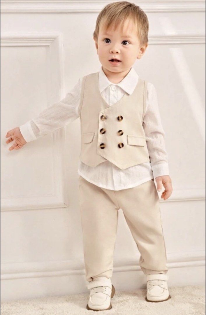 Terno for kids (Category: Babies & Kids Fashion) located in Caloocan City. Submitted by allaboutthings (Listing ID 1453018056, Image 2). Description: 💢With POLO,PANTS AND BLAZER💢 👉🏻Kasya hanggang 3 years old 🖍️Color: Apricot ⁉️ Once lang nagamit ⁉️Rfs: Decluttering 📍Location: North Caloocan/ Near Camarin Doctors Hospital 🫶ALL ITEMS ARE PERSONAL PRE-LOVED🫶 ‼️NO RETURN‼️ ‼️NO EXCHANGE‼️.