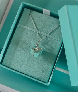 (Category: ) located in . Submitted by twinkle_treasures.premium (Listing ID 1452960503, Image 1). Description: .