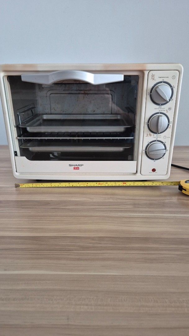 Toaster SHARP (Category: Ovens & Toasters) located in Singapore. Submitted by icytower (Listing ID 1452904162, Image 3). Description: Toaster Sharp Dimensions stated in the pic S$20.00 Payment via Paynow Self Collect at Bukit Batok West Ave 6.