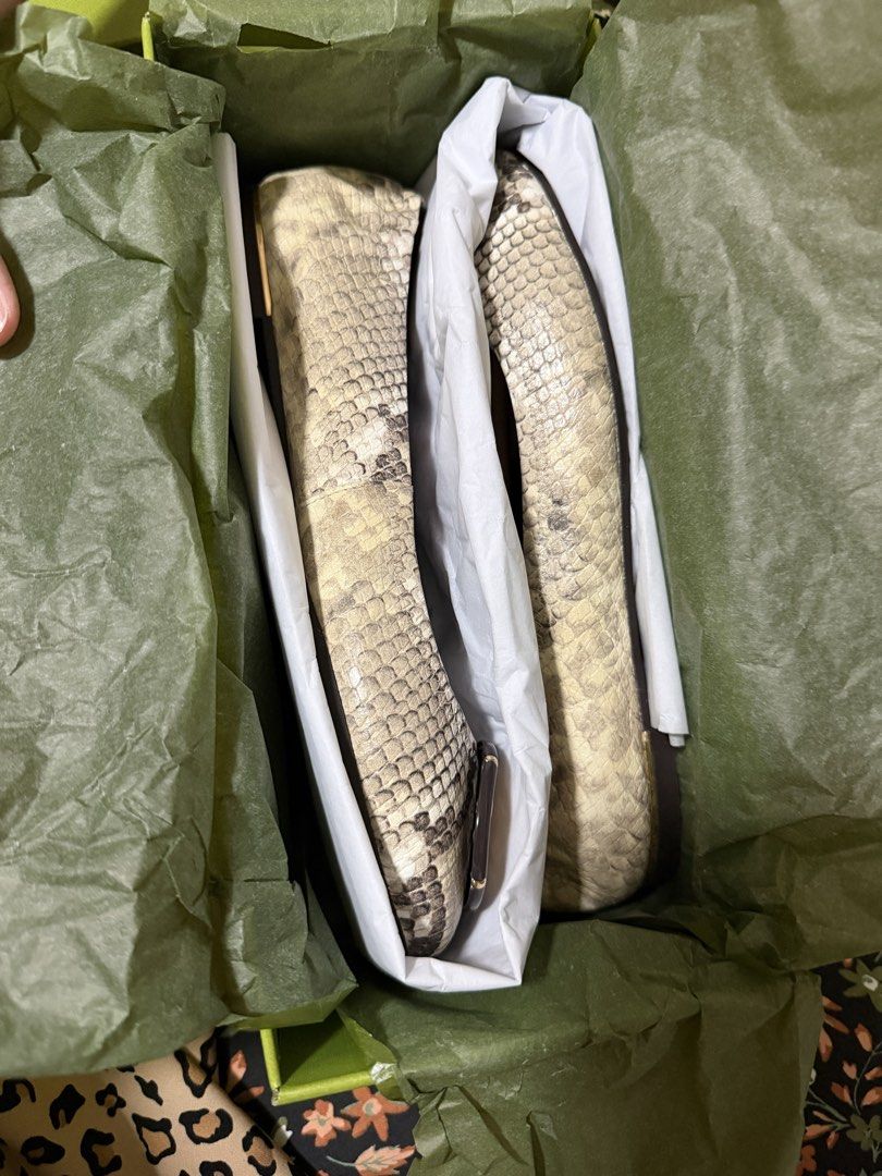 Tory Burch Ballet Flats size 7.5 (Category: Flats & Sandals) located in Quezon City. Submitted by teetharejade (Listing ID 1452943661, Image 2). Description: - Tory Burch Diamant Lux Mer ballet flats - Snakeskin embossed pattern - Color: Desert Fog/Bianco - Size: US 7.5 - Includes original box - Perfect for dressing up or down.
