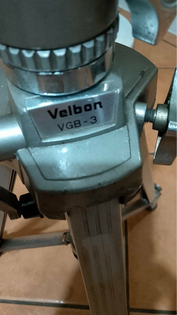 Velbon VGB-3 Tripod (Category: Tripods & Monopods) located in Mandaluyong City. Submitted by fashionski_shoppers (Listing ID 1452992784, Image 1). Description: Velbon heavy duty tripod 1900Velbon heavy duty tripod 1900 Velbon VGB-3 tripod. Good for cameras. Sturdy legs. Adjustable height. Metal construction. Ready for your next shoot..