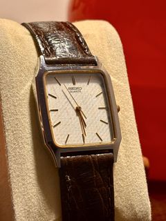 (Category: ) located in . Submitted by worn_time (Listing ID 1452916035, Image 1). Description: .