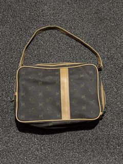 (Category: ) located in . Submitted by thriftstarph (Listing ID 1453015945, Image 1). Description: .