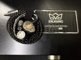 （分類：）位於 。 由 f_i_H 提交（商品編號 1452994915，圖片 1）。簡介： 。