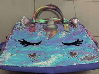 (Category: ) located in . Submitted by deenanura (Listing ID 1452976946, Image 1). Description: .