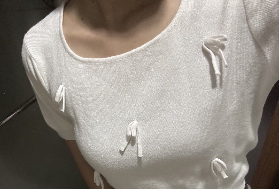 White Knitted Shirt (Category: Shirts) located in Manila. Submitted by atarico (Listing ID 1452921426, Image 1). Description: 💥 Material: Super Soft Fabric (Comfortable & Breathable) 📏 Size: Bust 30" | Shoulder 12.5" | Sleeve 8" | Length 18" 🌟 Perfect for Casual & Stylish Outfits 💬 Price negotiable—just click make offer! 💳 Pay via GCash 🚚J&T Express (buyer covers shipping fee) Sf: ₱54-Luzon, ₱54-94 - Visayas/Mindanao.