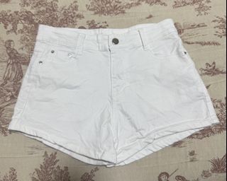 (Category: ) located in . Submitted by jyrin (Listing ID 1452990394, Image 1). Description: .