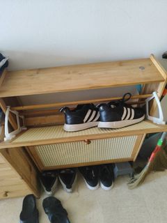 (Category: ) located in . Submitted by bassethh (Listing ID 1452931549, Image 1). Description: .