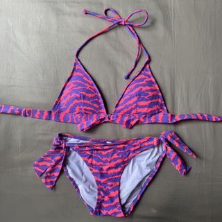 (Category: ) located in . Submitted by meowsc (Listing ID 1452925114, Image 1). Description: .