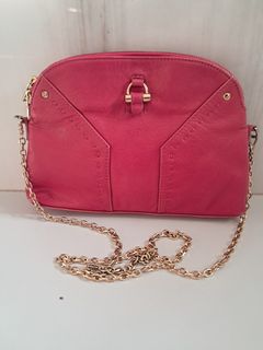(Category: ) located in . Submitted by msshoppingera (Listing ID 1452880733, Image 1). Description: .