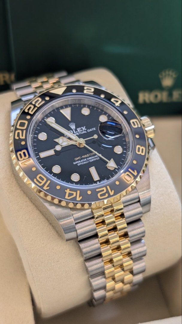 2026 Rolex gmt master 2 Guinness Zombie (Category: Luxury Watches) located in San Juan City. Submitted by ajtswisswatches (Listing ID 1447567757, Image 1). Description: ROLEX GMT MASTER 2 Guinness / Zombie Ref#126713GRNR Year 2026 waranty until 2031 Condition:10/10 brand new New green box, rolex card certificate Complete Set / Full Set Php-1,410,000 Pick up GH San juan 100% Legit& Open for authentication .