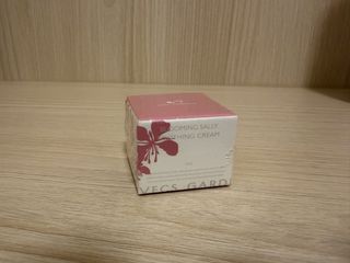（分類：）位於 。 由 keebsumikko 提交（商品編號 1447611638，圖片 1）。簡介： 。