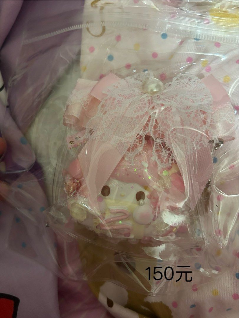 由 poodlepipi (刊登 ID 1447517136，圖片 3) 提交，位於 新竹市 (Hsinchu City) 的 美樂蒂 軟軟 (類別：其他)，說明：這是很受歡迎的軟軟 是美樂蒂跟小羊造型的造型的。