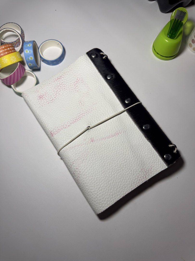 A6 Journal Notebook (Category: Stationery & School Supplies) located in Quezon City. Submitted by lala.sonnybbs (Listing ID 1447572683, Image 2). Description: with 3 notebook inserts never been used. nakatambak lang after ko bilhin 😢 flaw: may stain sa likod .