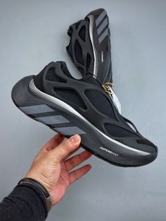 (Category: ) located in . Submitted by awesome_sneakers (Listing ID 1447477776, Image 1). Description: .