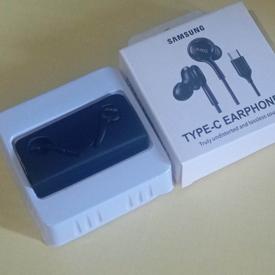 AKG TYPE C EARPHONES (VIETNAM VARIANT) (Category: Earphones) located in Paranaque City. Submitted by audioaddict0517 (Listing ID 1447676475, Image 2). Description: .