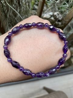 (Category: ) located in . Submitted by crystal_gem_world (Listing ID 1447521062, Image 1). Description: .