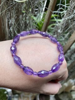 (Category: ) located in . Submitted by crystal_gem_world (Listing ID 1447521573, Image 1). Description: .