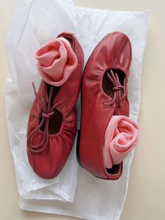 (Category: ) located in . Submitted by aicas.wearhouse (Listing ID 1447598420, Image 1). Description: .